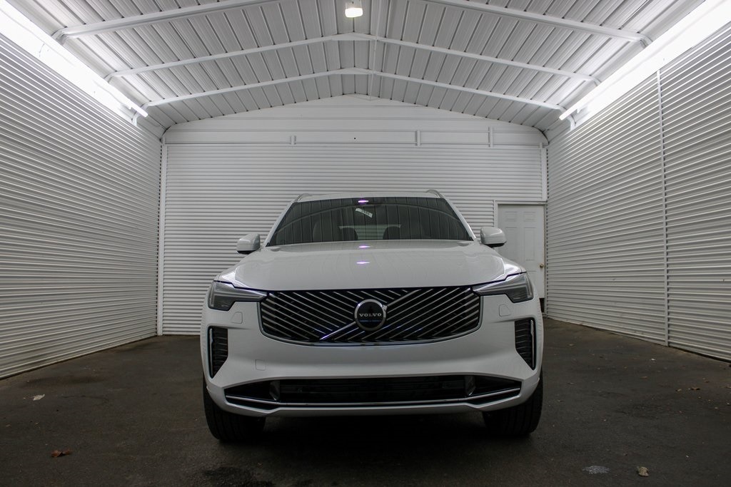 New 2026 Volvo XC90 B5 Core SUV