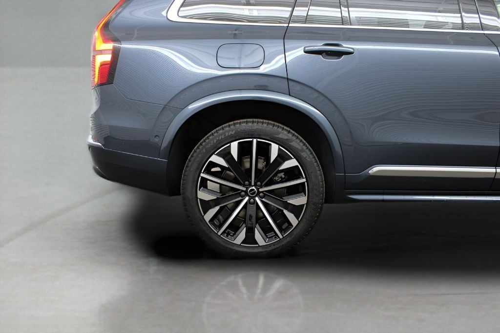 2026 Volvo XC90 Ultra - Photo 11