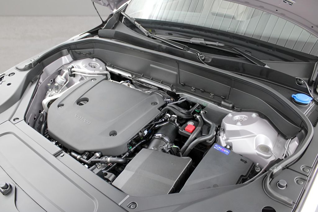 2026 Volvo XC90 Plus - Photo 27