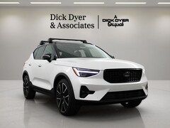 2026 Volvo XC40 B5 Ultra Black Edition AWD SUV