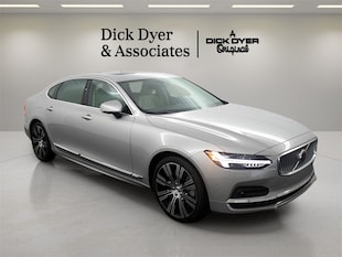 2025 Volvo S90 B6 Ultra Sedan