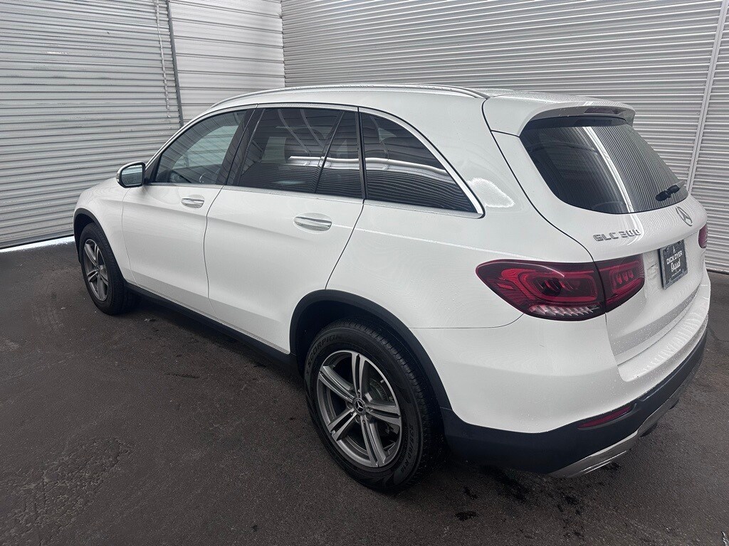 2020 Mercedes Benz GLC 300 photo 4