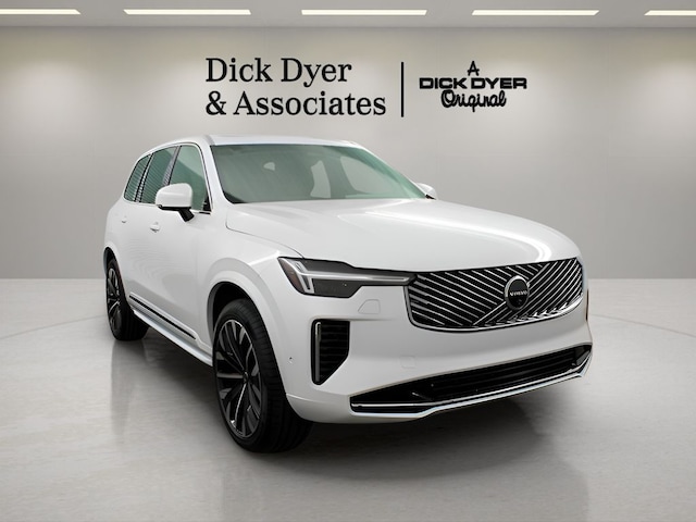 2026 Volvo XC90 B6 Ultra 7-Seater All-Wheel Drive SUV