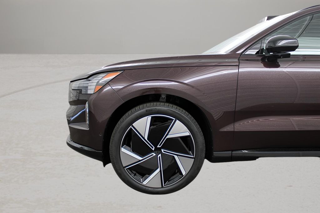 2025 Volvo EX90 Ultra - Photo 10