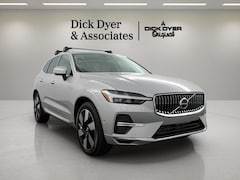 2023 Volvo XC60 Recharge Plug-In Hybrid Ultimate Bright SUV