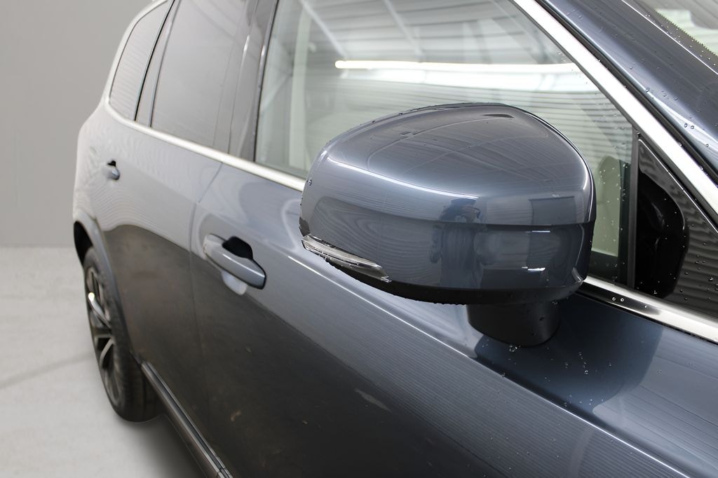 2026 Volvo XC90 Ultra - Photo 12