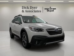 2022 Subaru Outback Touring SUV