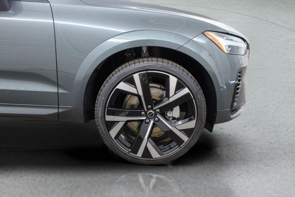 2026 Volvo XC60 Ultra - Photo 26