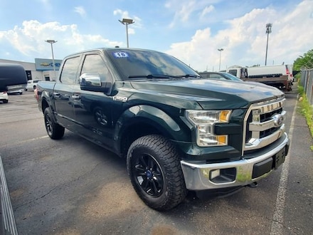 2016 Ford F-150 XLT Truck