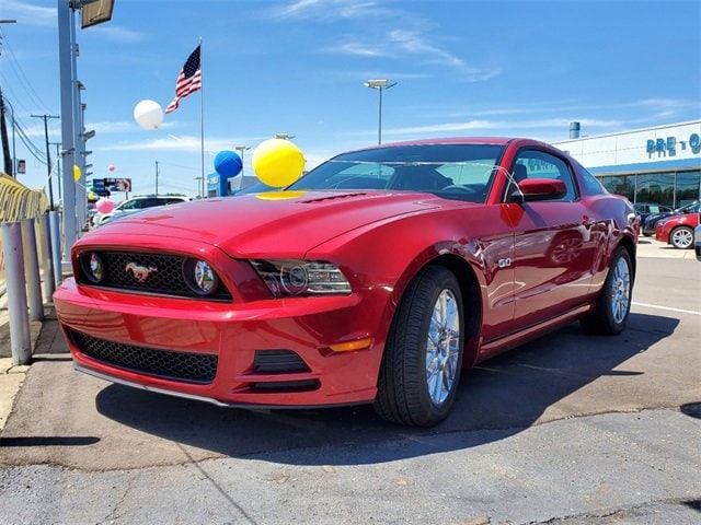 Used 2013 Ford Mustang GT with VIN 1ZVBP8CFXD5247633 for sale in Southgate, MI