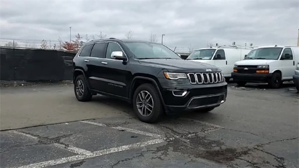 Used 2019 Jeep Grand Cherokee Limited 4x4 SUV