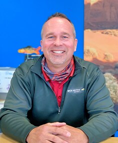 Staff member DOUG RAINES from 5923b14cbf77