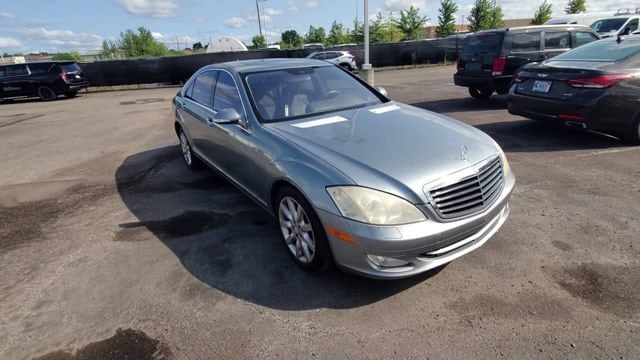 Used 2007 Mercedes-Benz S-Class S550 with VIN WDDNG71X97A086294 for sale in Southgate, MI