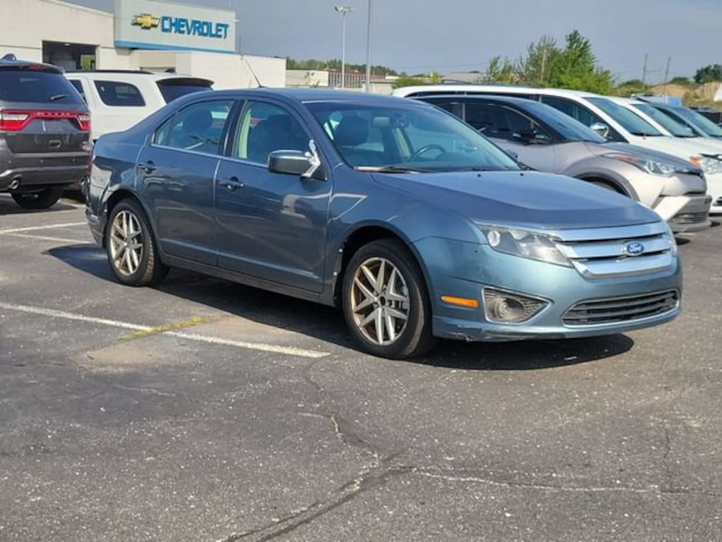 Used 2011 Ford Fusion SEL Sedan