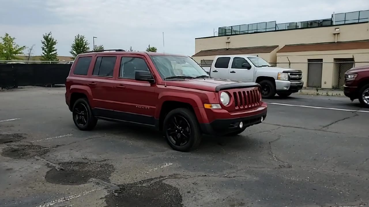 2014 Jeep Patriot Latitude photo 2