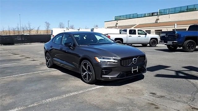Used 2024 Volvo S60 Plus with VIN 7JRL12TL2RG316873 for sale in Southgate, MI