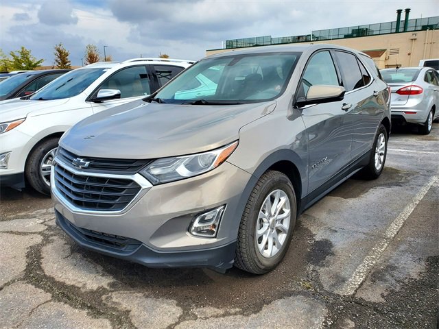 2019 Chevrolet Equinox LT photo 2
