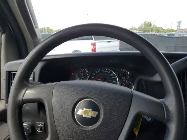 2018 Chevrolet Express Cargo Work Van - Photo 11