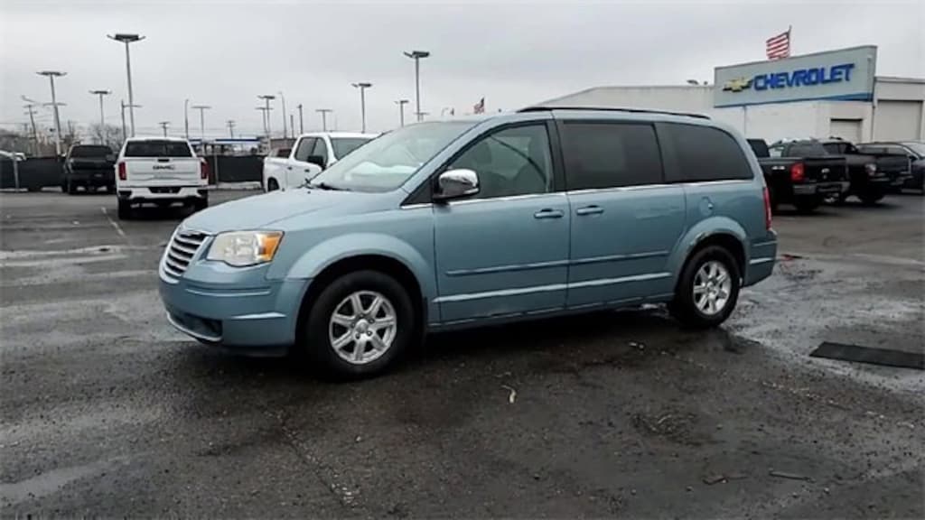 Used 2008 Chrysler Town & Country Touring