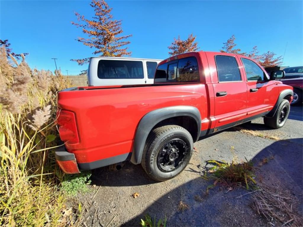 Used 2006 Dodge Dakota SLT