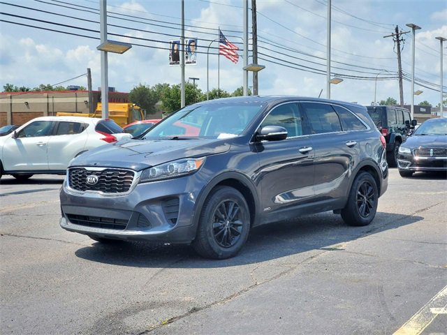 2019 Kia Sorento LX photo 2