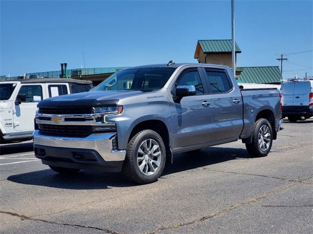 Certified 2021 Chevrolet Silverado 1500 LT with VIN 1GCPYJEK5MZ412486 for sale in Southgate, MI