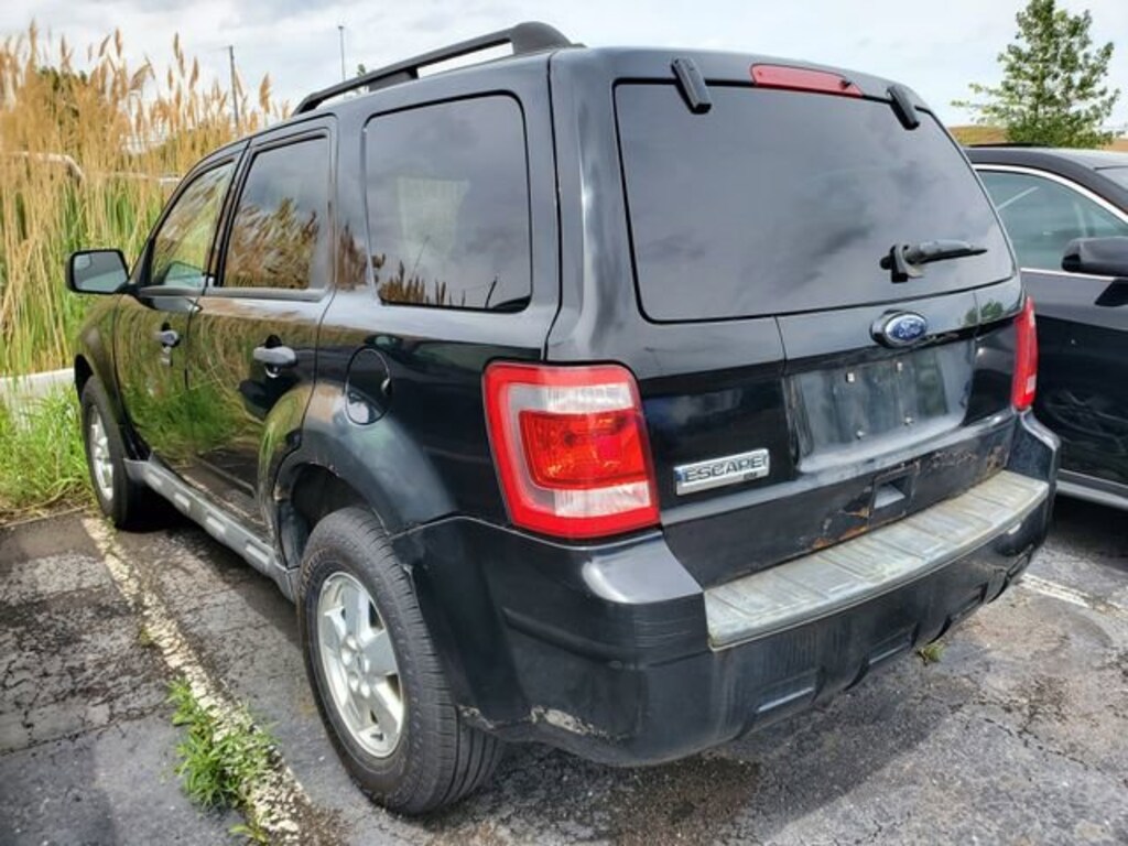 Used 2010 Ford Escape XLT SUV