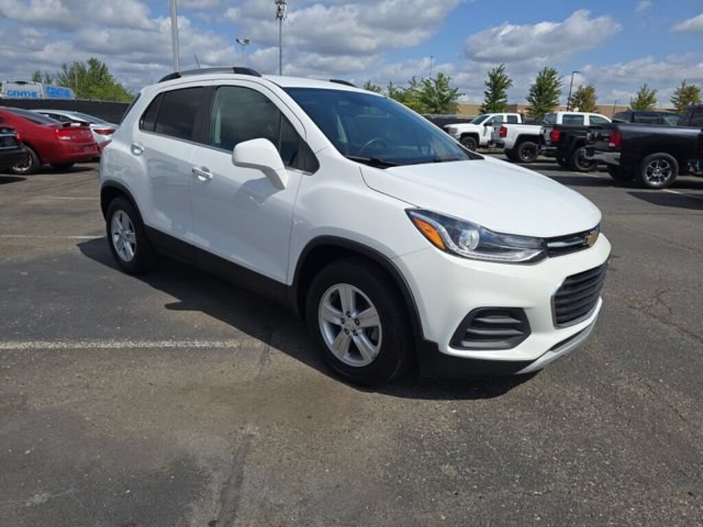 Used 2020 Chevrolet Trax LT SUV