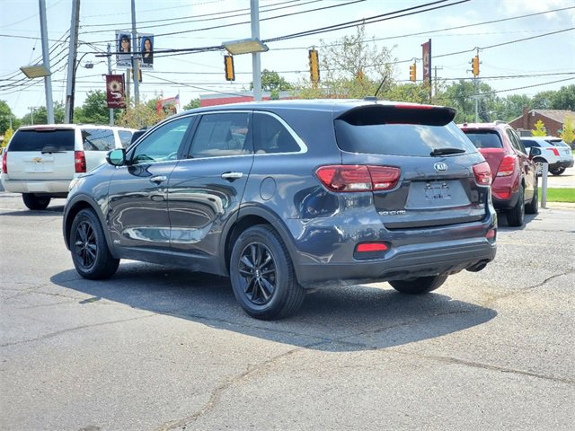 2019 Kia Sorento LX photo 3