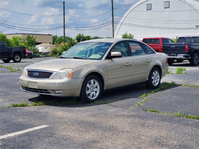 Used 2005 Ford Five Hundred SEL with VIN 1FAFP241X5G195940 for sale in Southgate, MI