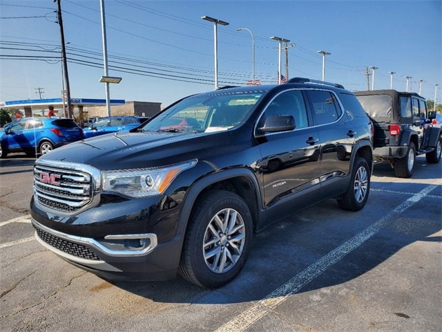 Used 2019 GMC Acadia SLE-2 with VIN 1GKKNSLA1KZ266012 for sale in Southgate, MI