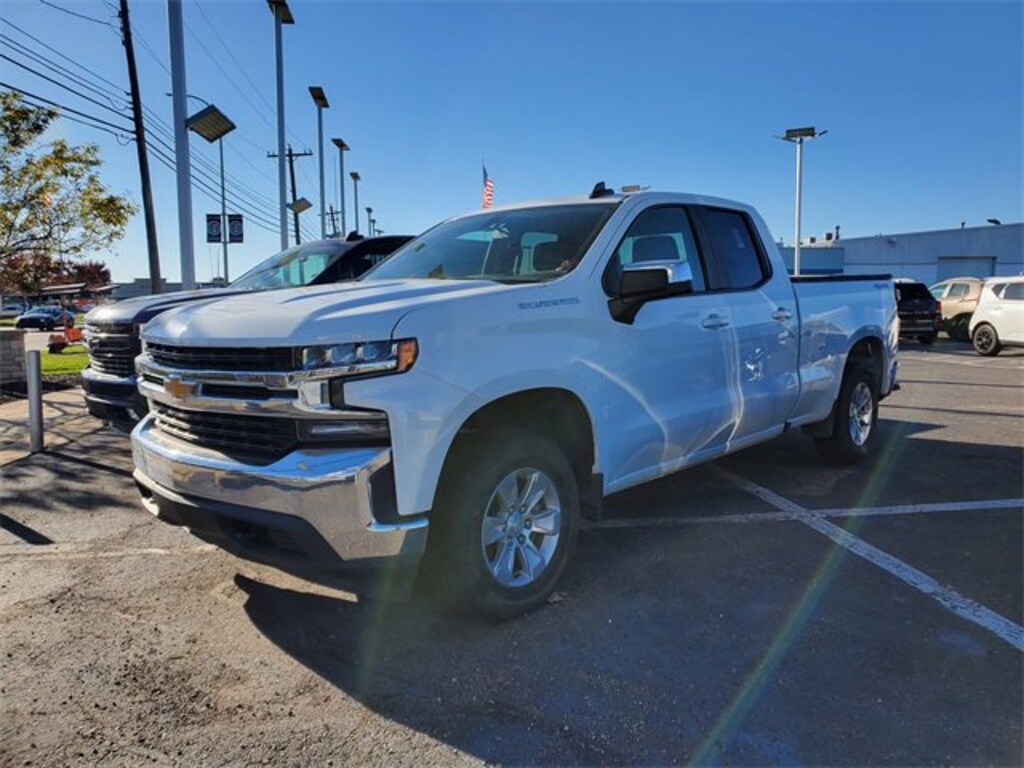 Used 2020 Chevrolet Silverado 1500 LT Truck Double Cab
