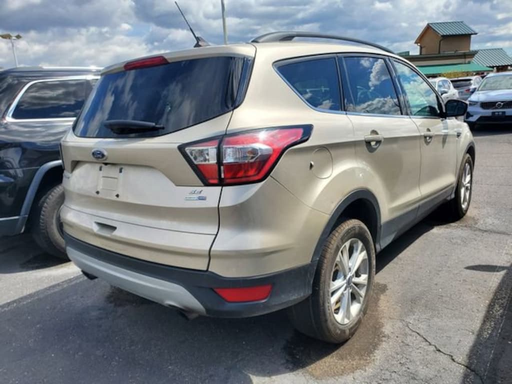 Used 2018 Ford Escape SE SUV