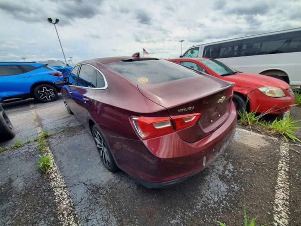 Used 2016 Chevrolet Malibu LT Car
