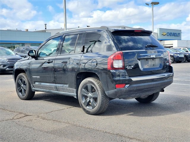 2015 Jeep Compass High Altitude photo 2