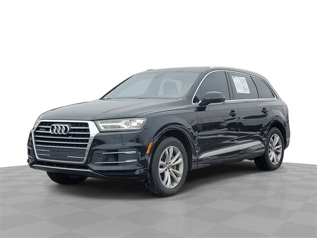 2018 Audi Q7 Premium Plus's photo