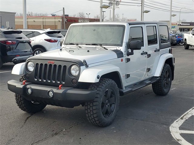 Used 2011 Jeep Wrangler Unlimited Sahara with VIN 1J4BA5H16BL542313 for sale in Southgate, MI