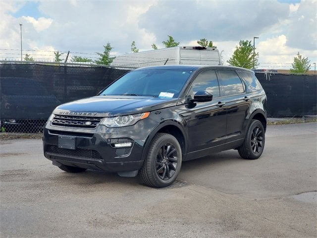 Used 2016 Land Rover Discovery Sport HSE with VIN SALCR2BG8GH583575 for sale in Southgate, MI