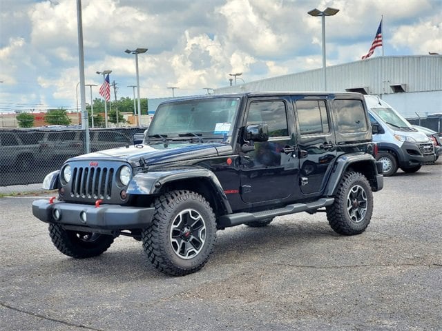 Used 2013 Jeep Wrangler Unlimited Sahara with VIN 1C4BJWEG4DL562146 for sale in Southgate, MI