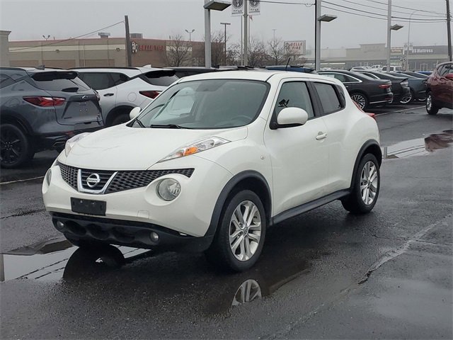 Used 2014 Nissan JUKE SL with VIN JN8AF5MV0ET358151 for sale in Southgate, MI