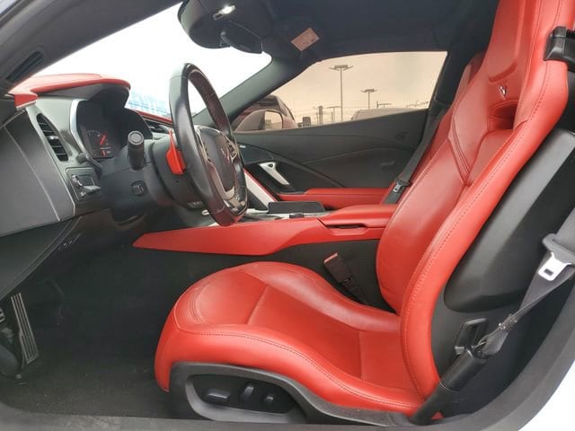 2019 Chevrolet Corvette 2LT - Photo 18