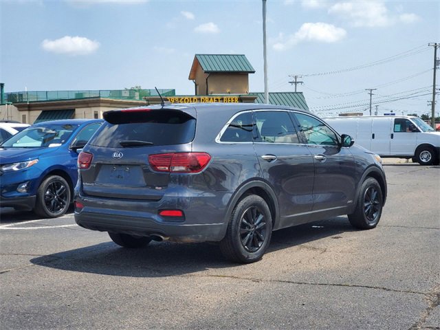 2019 Kia Sorento LX photo 4
