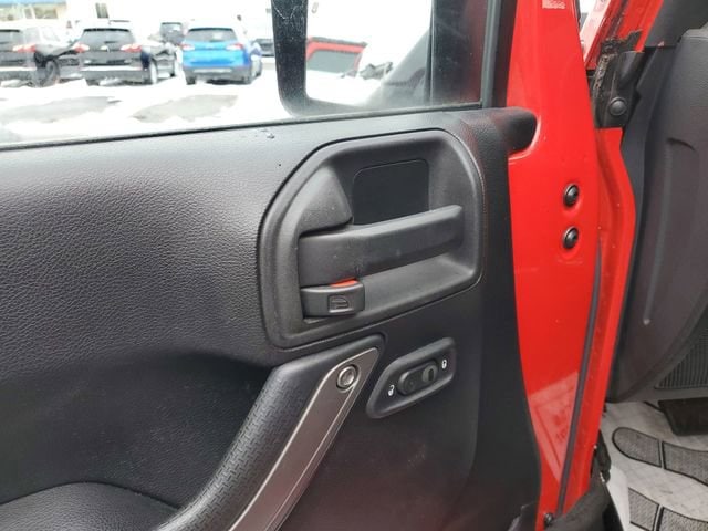 2015 Jeep Wrangler Unlimited Sport - Photo 20