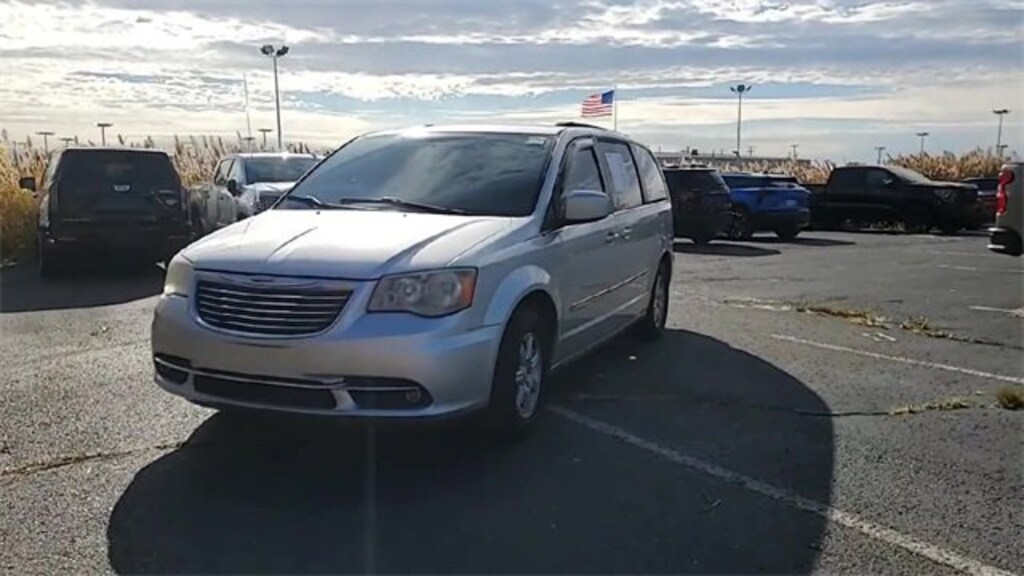 Used 2011 Chrysler Town & Country Touring Minivan
