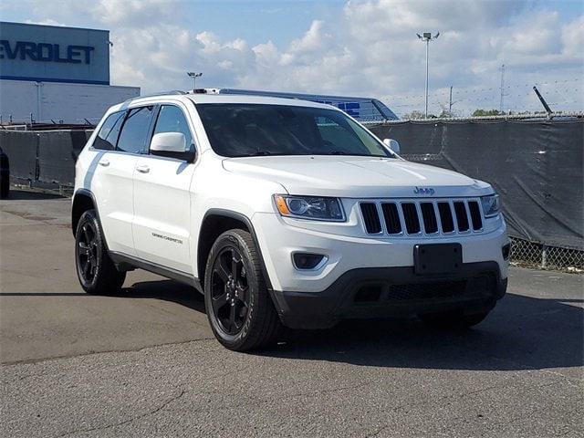 Used 2014 Jeep Grand Cherokee Laredo with VIN 1C4RJFAG9EC103944 for sale in Southgate, MI