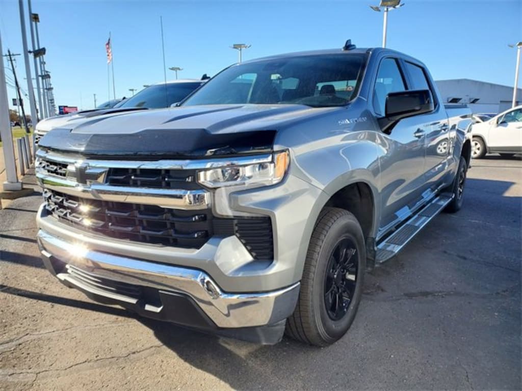 Used 2024 Chevrolet Silverado 1500 LT Truck Crew Cab