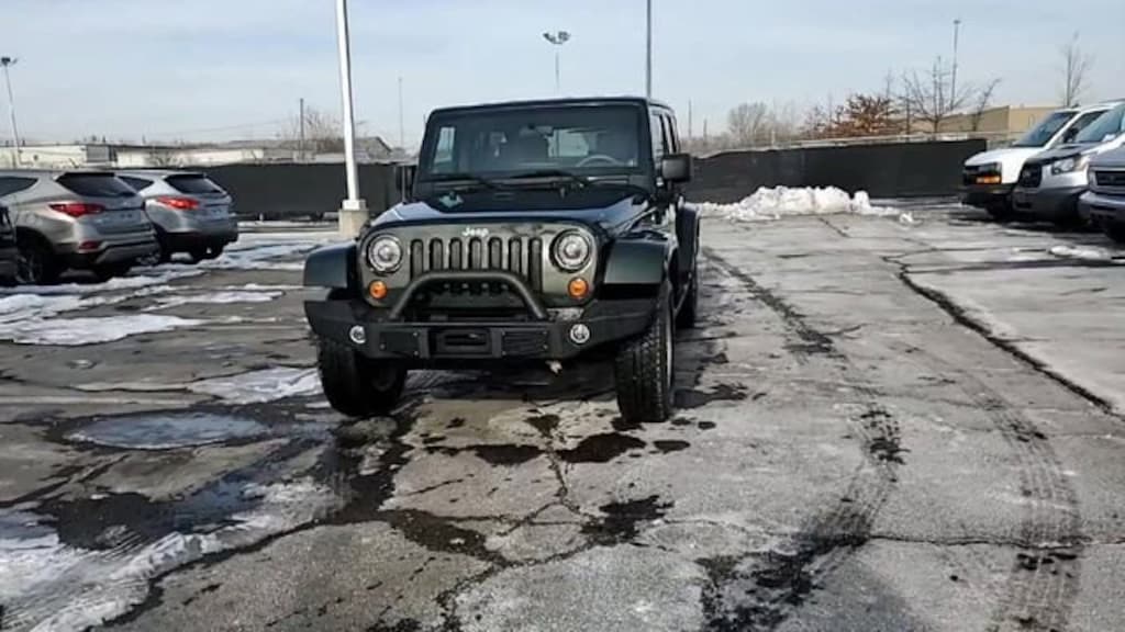 Used 2010 Jeep Wrangler Unlimited Sahara SUV