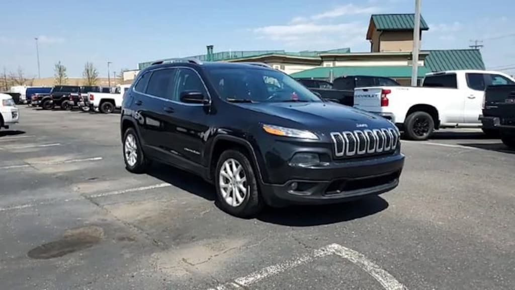 Used 2016 Jeep Cherokee Latitude