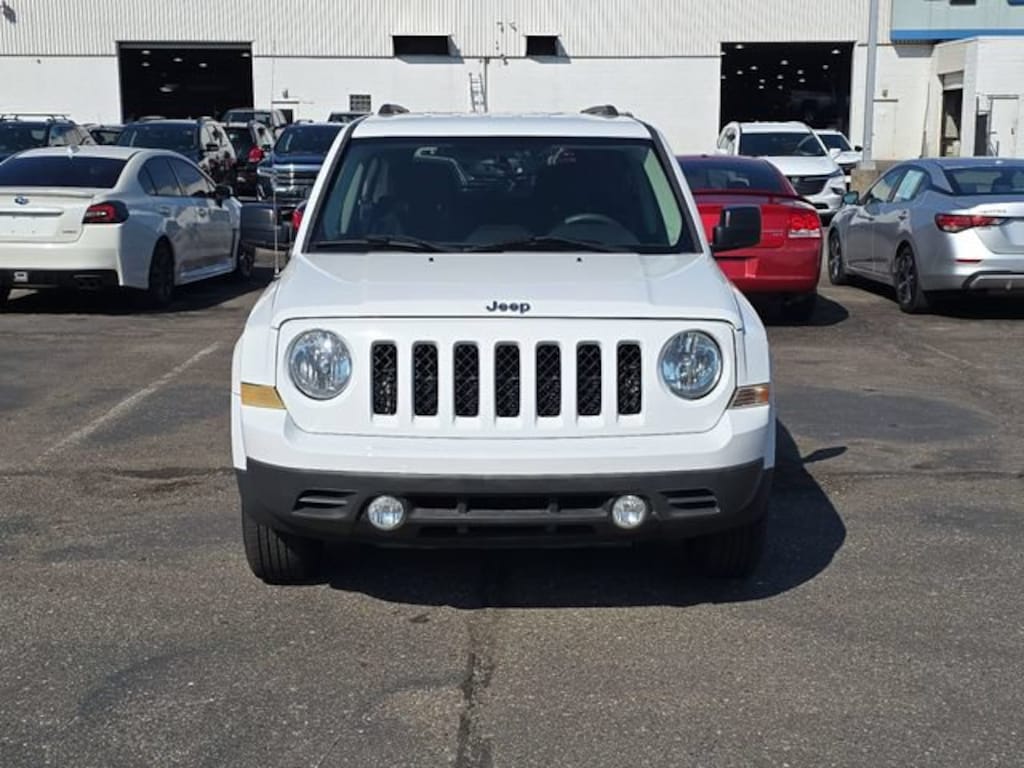 Used 2017 Jeep Patriot Sport FWD SUV