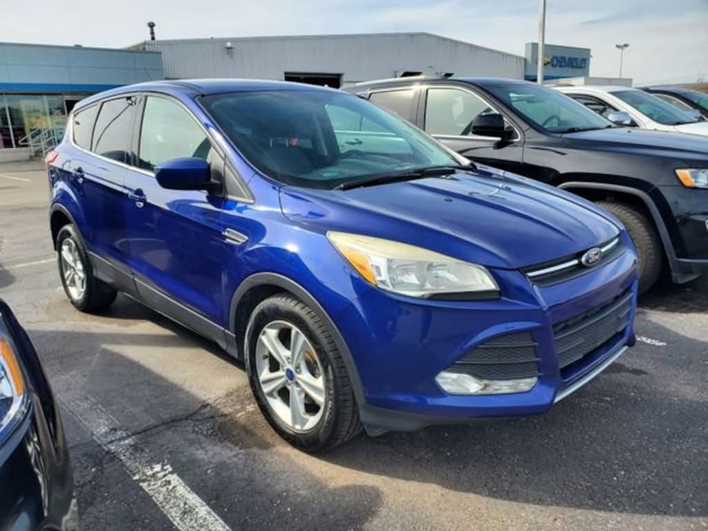 Used 2015 Ford Escape SE SUV